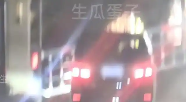许凯赌博内幕曝光_那个靠爆明星黑料出名的是谁,_娱乐圈大瓜事件