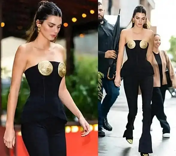 欧美明星早秋穿什么肯豆街拍造型换不停，贝嫂儿媳防滑台不离脚