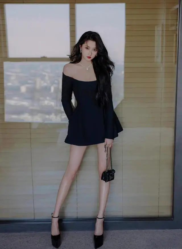 女明星身高与颜值不匹配_娱乐圈哪些女名星很矮_朱茵身高153cm演技颜值惊艳