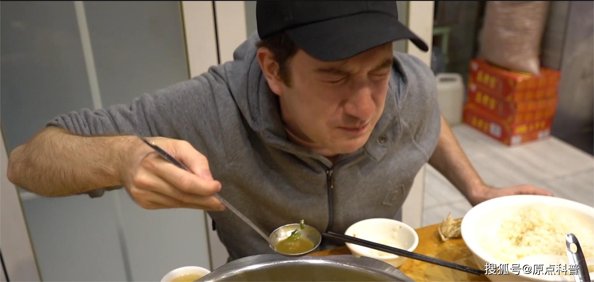 黑暗料理排行榜前十名网红,_云南昆虫宴特色菜_中国黑暗料理盘点