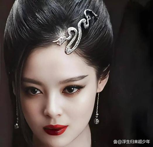 她是新晋影后